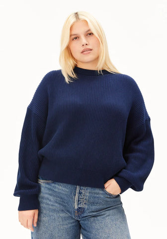 ARMEDANGELS VANISÉ RIB KNIT SWEATER Tinted Navy - Light tinted Navy