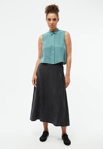 GIVN BERLIN Kurzarmbluse GBXENIA aus TENCEL™ mit Peach-Effekt - Graphite Green (Tencel)