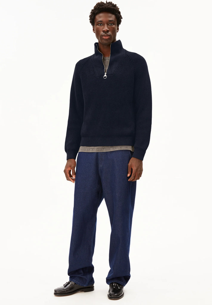 ARMEDANGELS KAALVES GMT DYE Night Sky