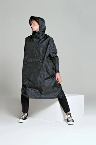Rainkiss Rain Poncho Back to Black Art Camo