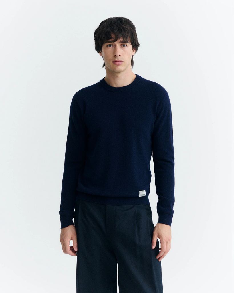 THINKING MU NAVY LUCIEN KNITTED SWEATER