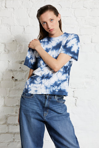Wunderwerk Rib Collar Tee Tye Dye Blue with White 61